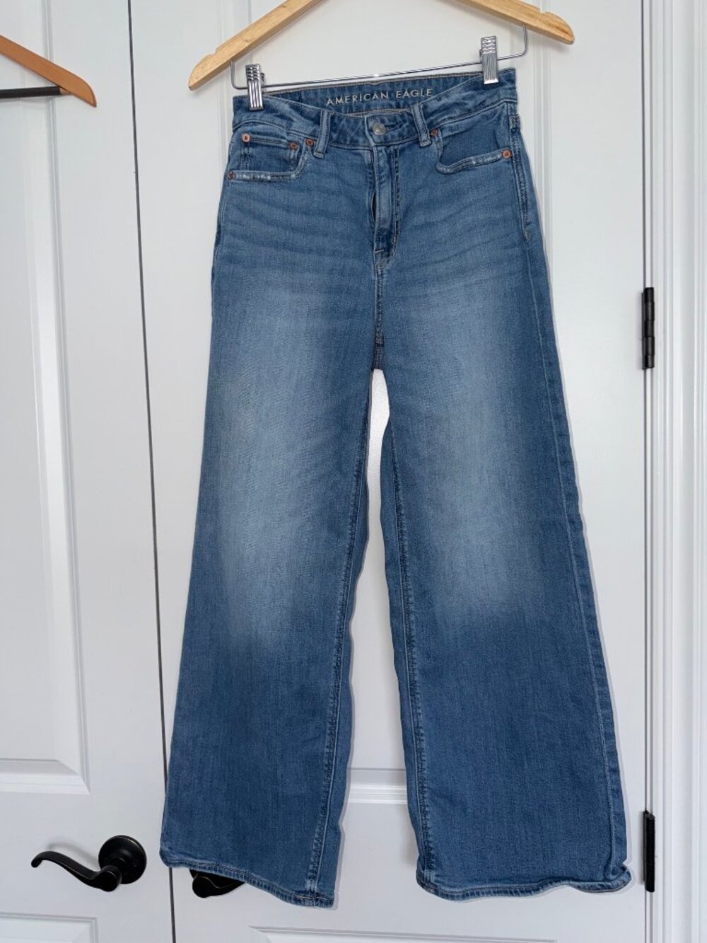 American Eagle Super High Rise Baggy Wide Leg Jeans Women's 00